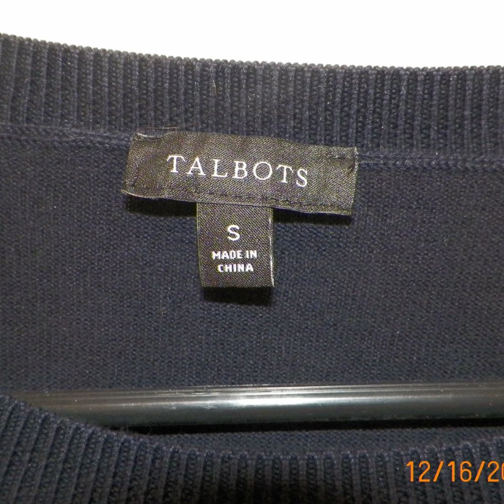 Sweater - Picture 2 of 3